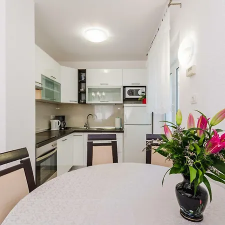 Apartment Katica *